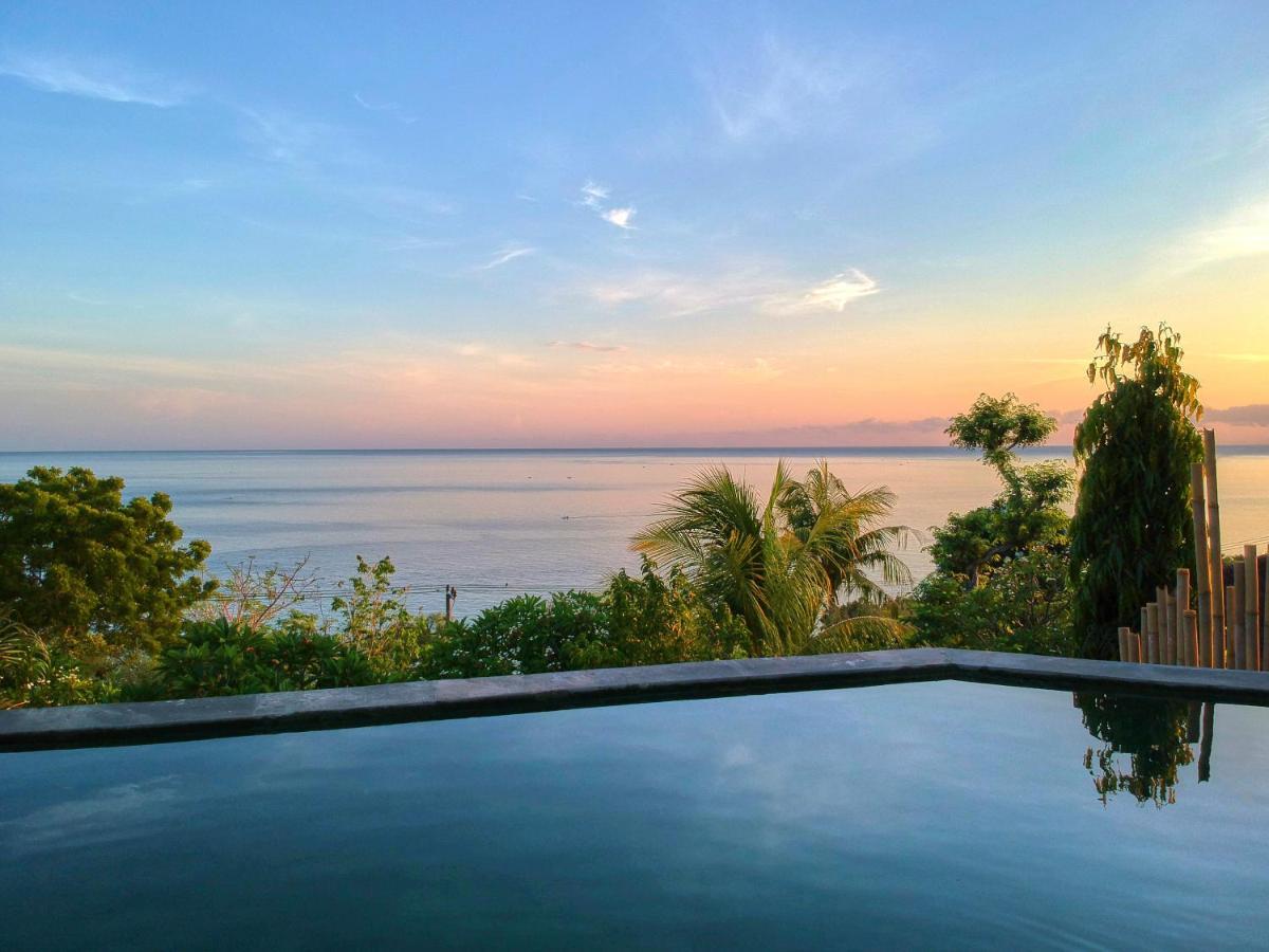 Villa Mimpi Manis Infinity Pool&180°Ocean View Amed  Exterior photo